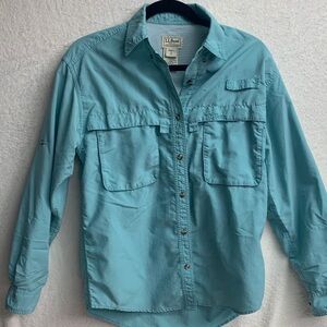 L.L. Bean Women's Mesh Shirt in Light Blue